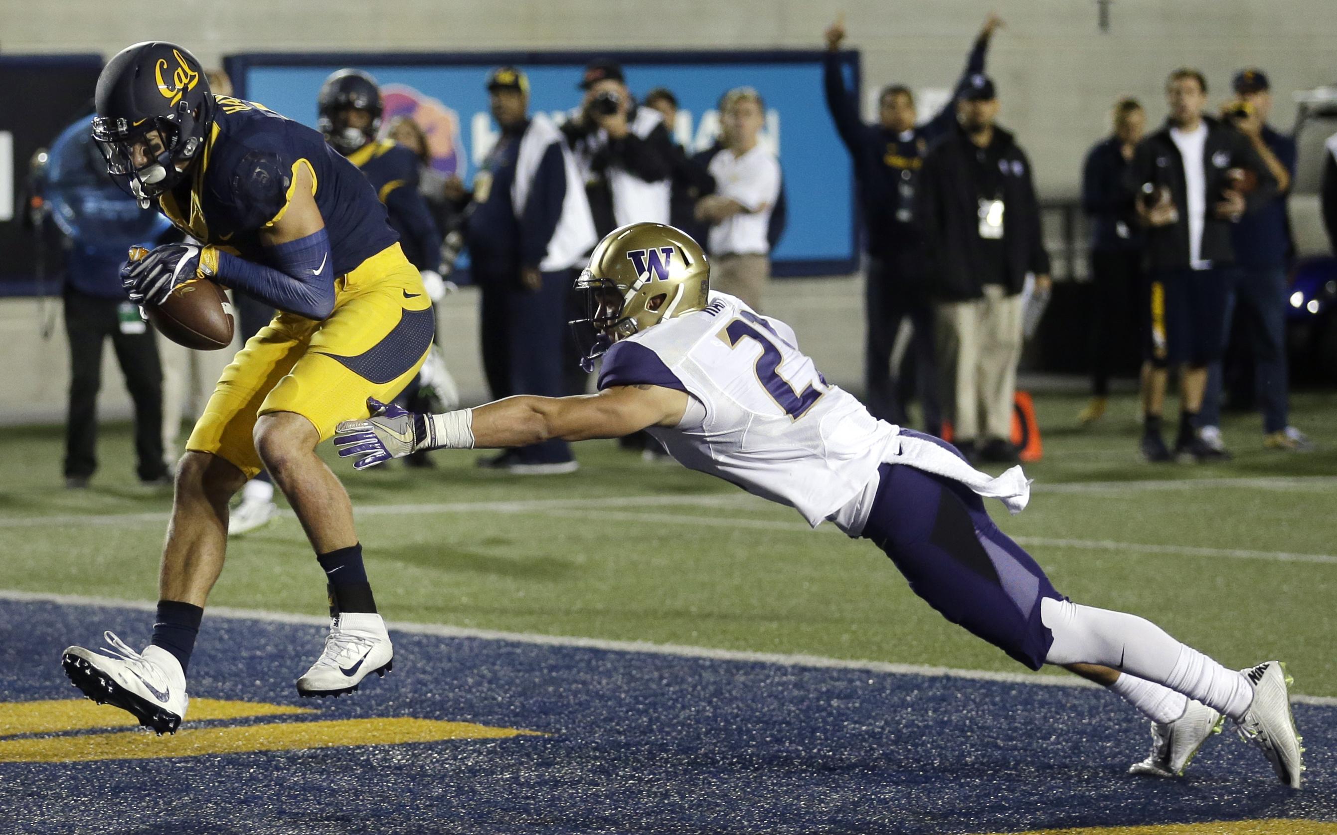 Washington State WR River Cracraft tears ACL