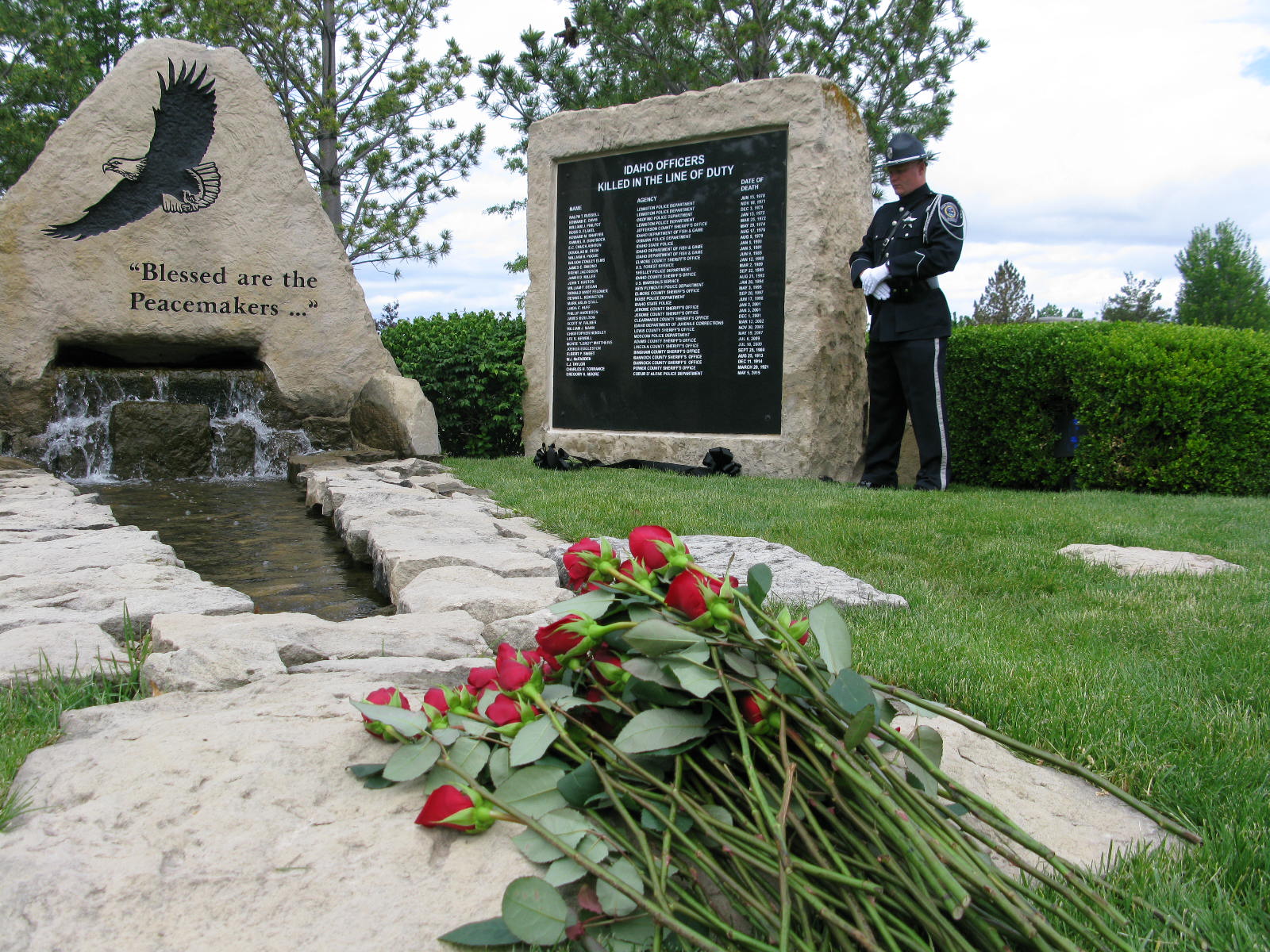 Sgt Greg Moores Name Added To Idaho Peace Officers Memorial In Solemn Ceremony Today The 4132