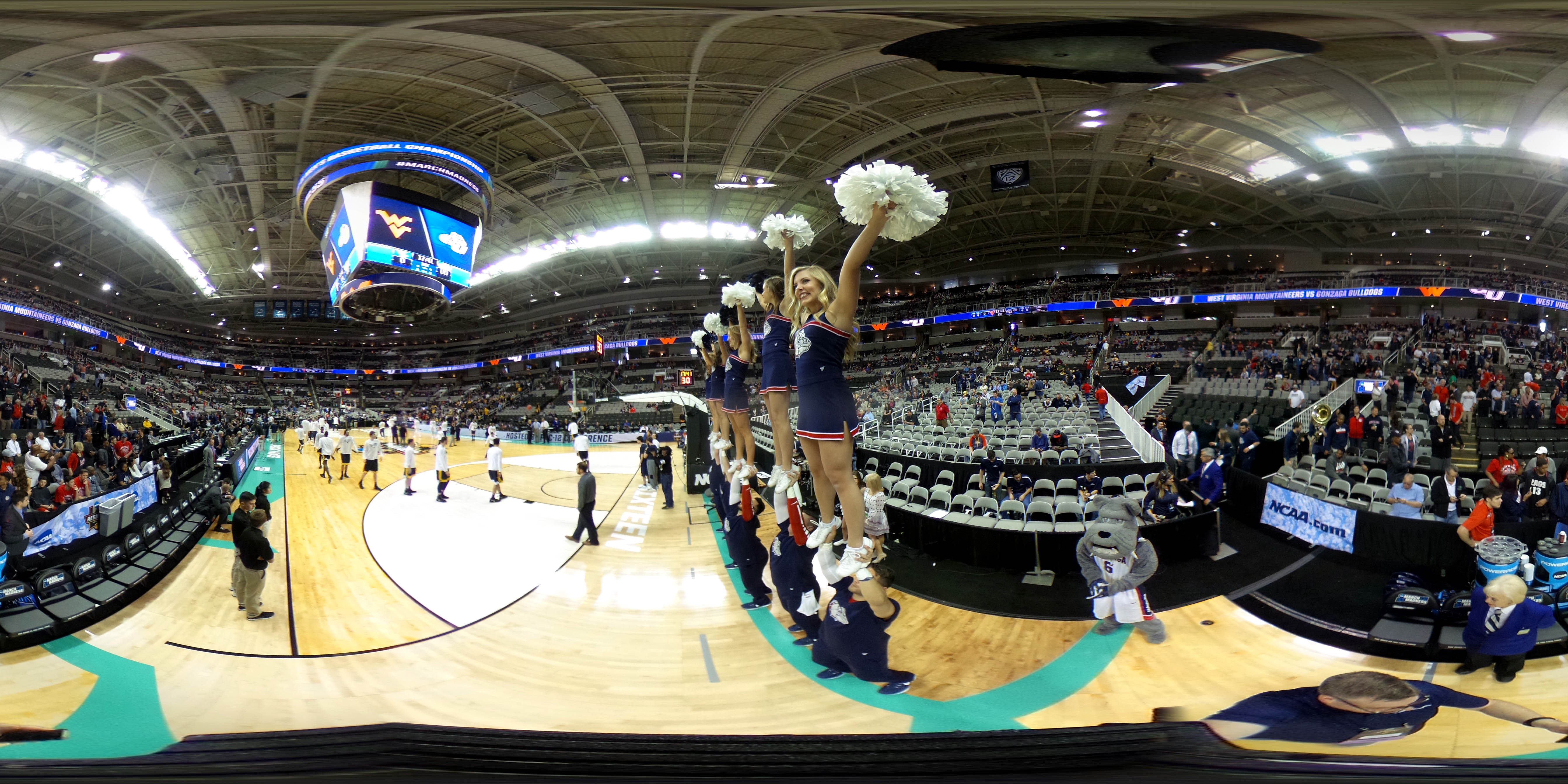Gonzaga cheerleaders in SAP Center