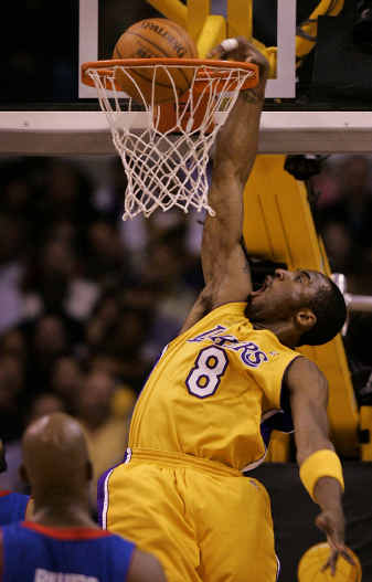 Kobe saves day for Lakers | The Spokesman-Review