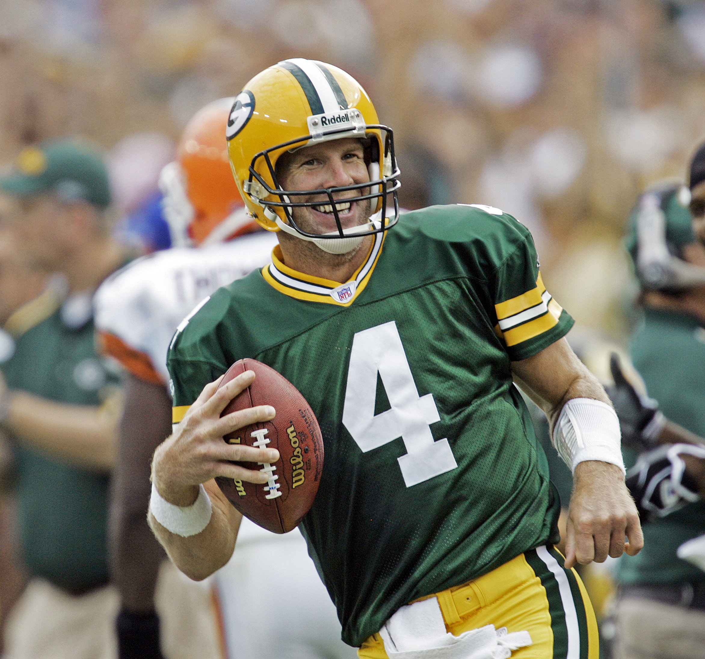 Favre's Green Bay homecoming not a happy one