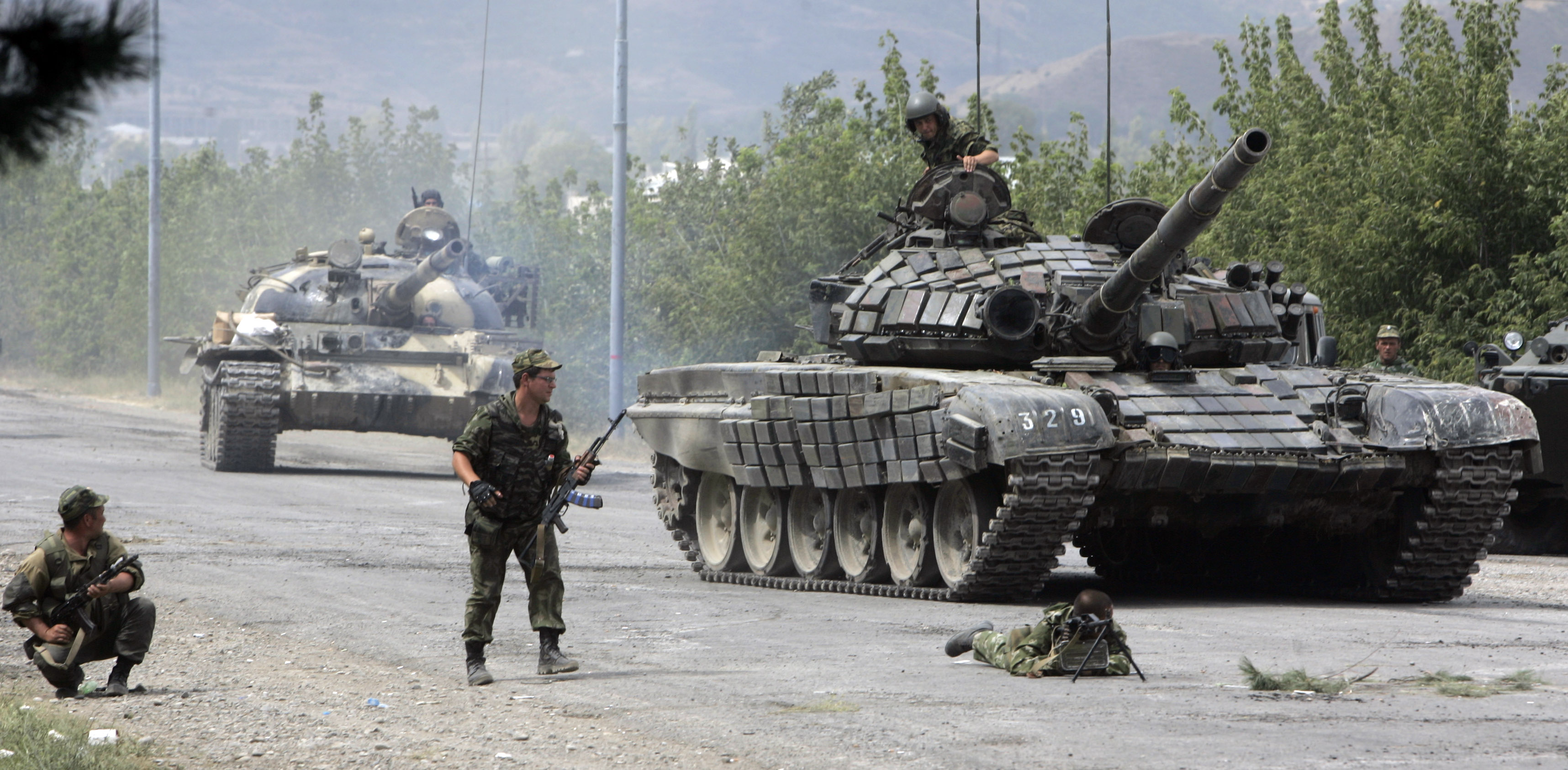 Танк против 8 украинских танков. Т-62 В войне с Грузией. Т-72б Грузии. Т72 в Южной Осетии. Т-72 Грузии.