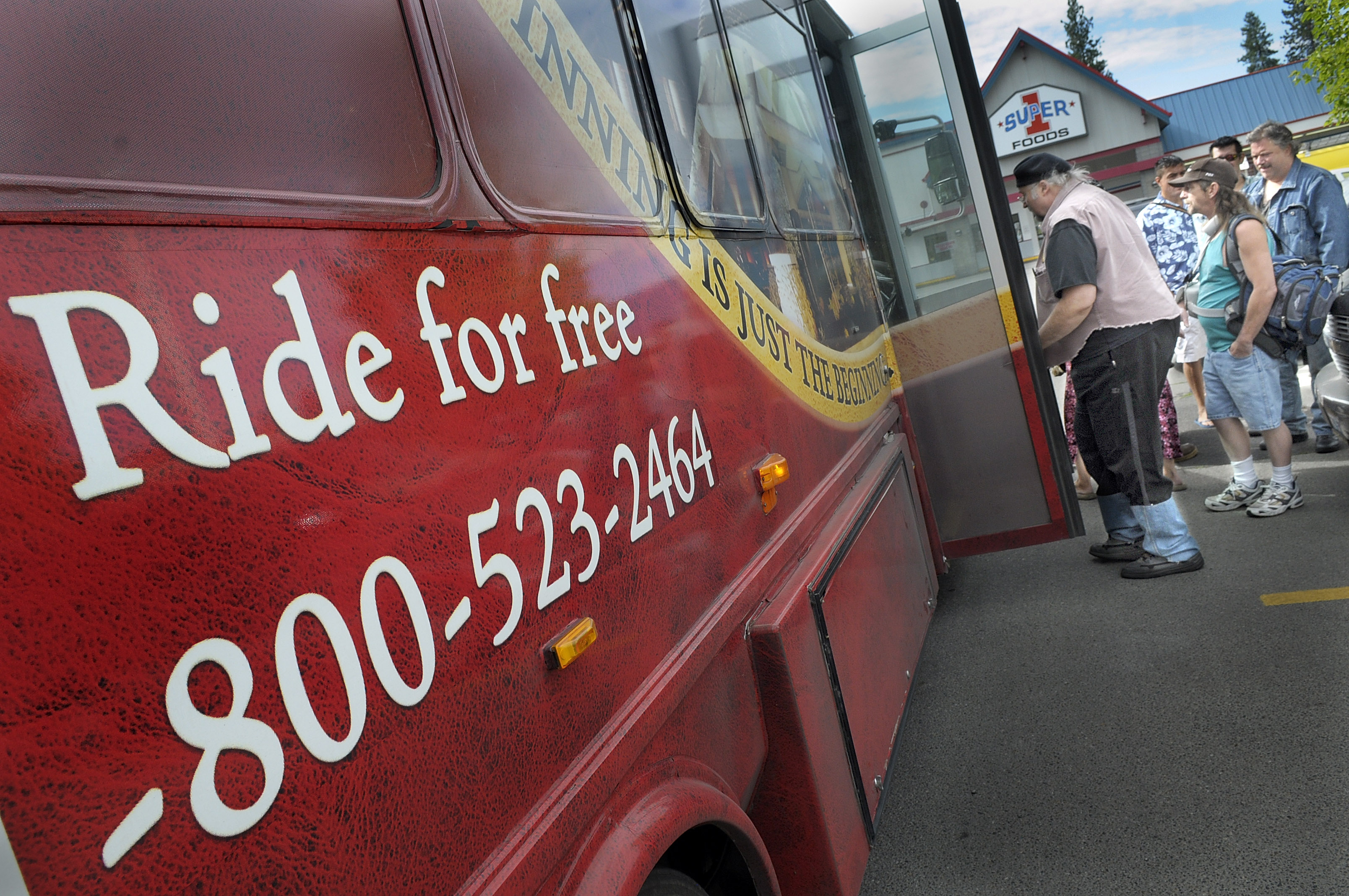 shuttle bus to four winds casino