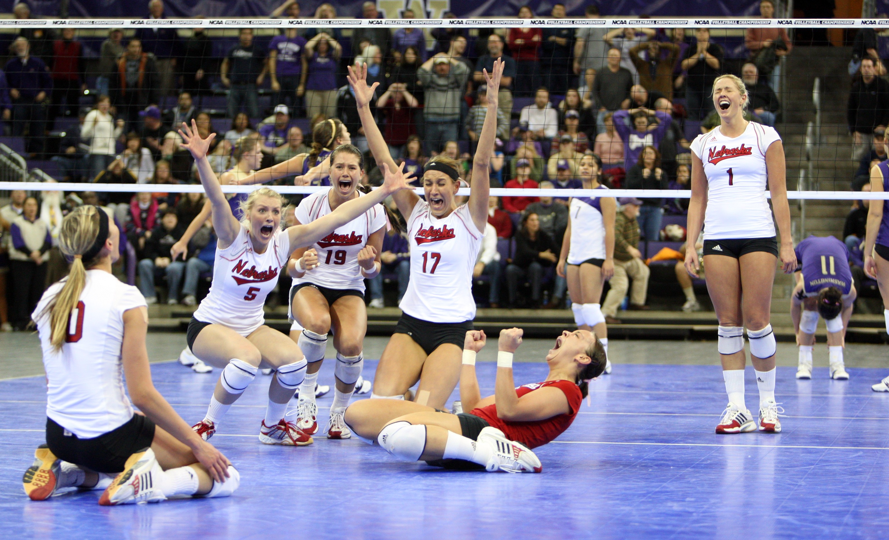 Nebraska volleyball pictures