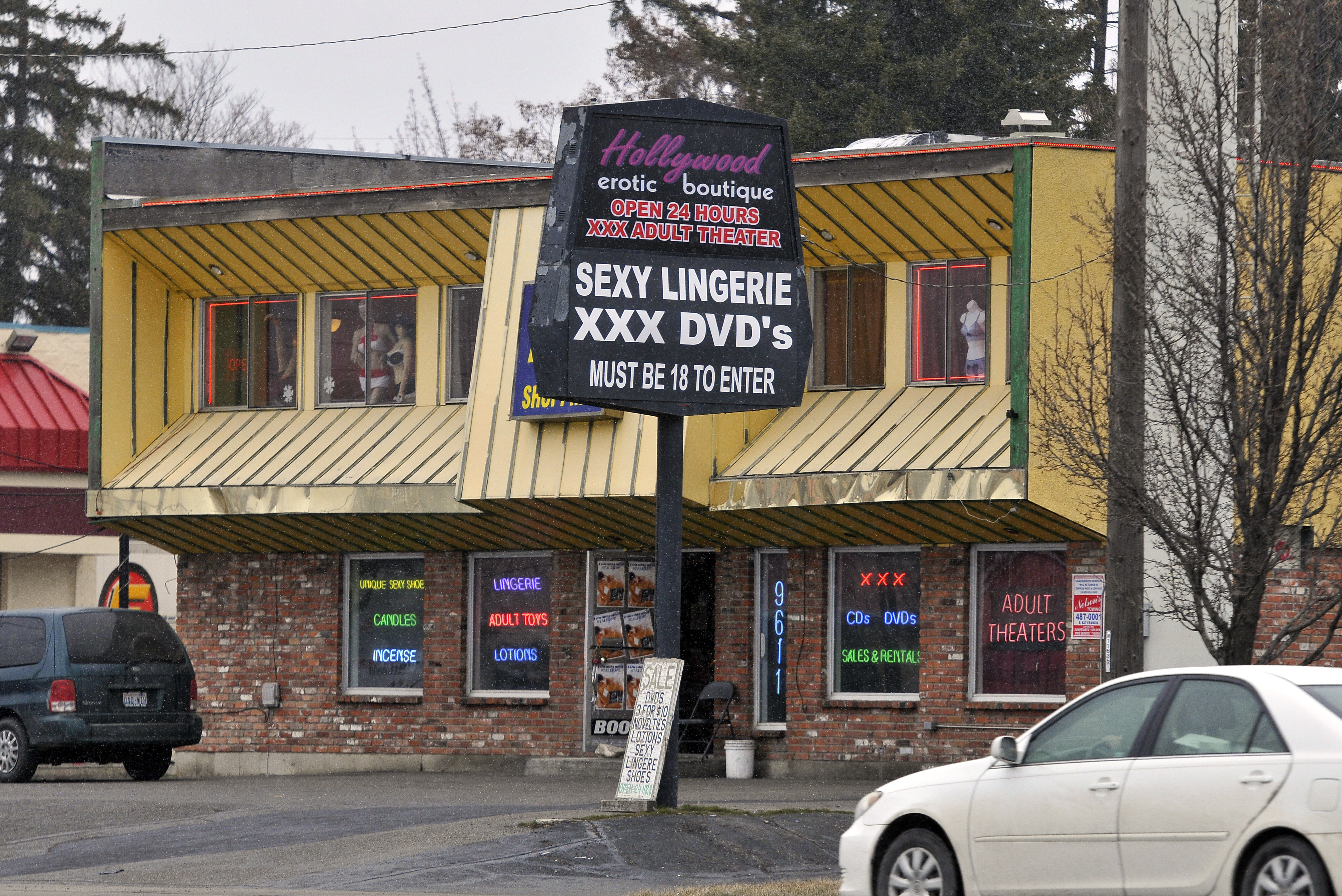 Adults Only Store In Spokane Valley Targeted The Spokesman Review 