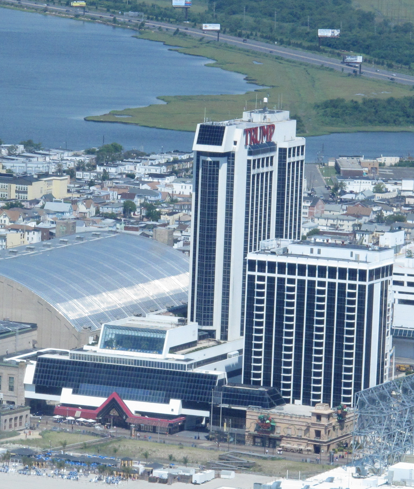 atlantic city casino closed down