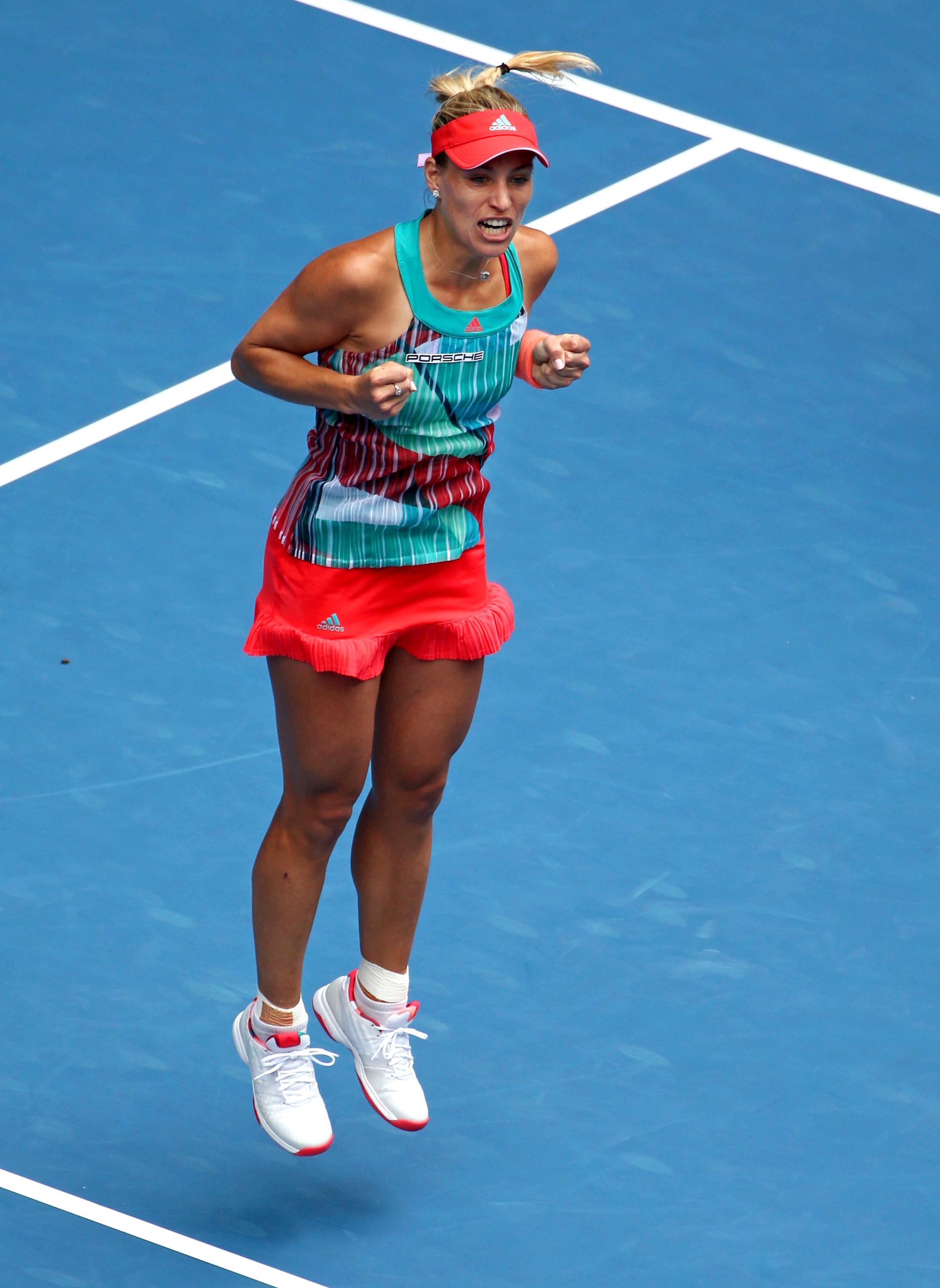 Kerber, Konta win on another distracting day in Melbourne | The