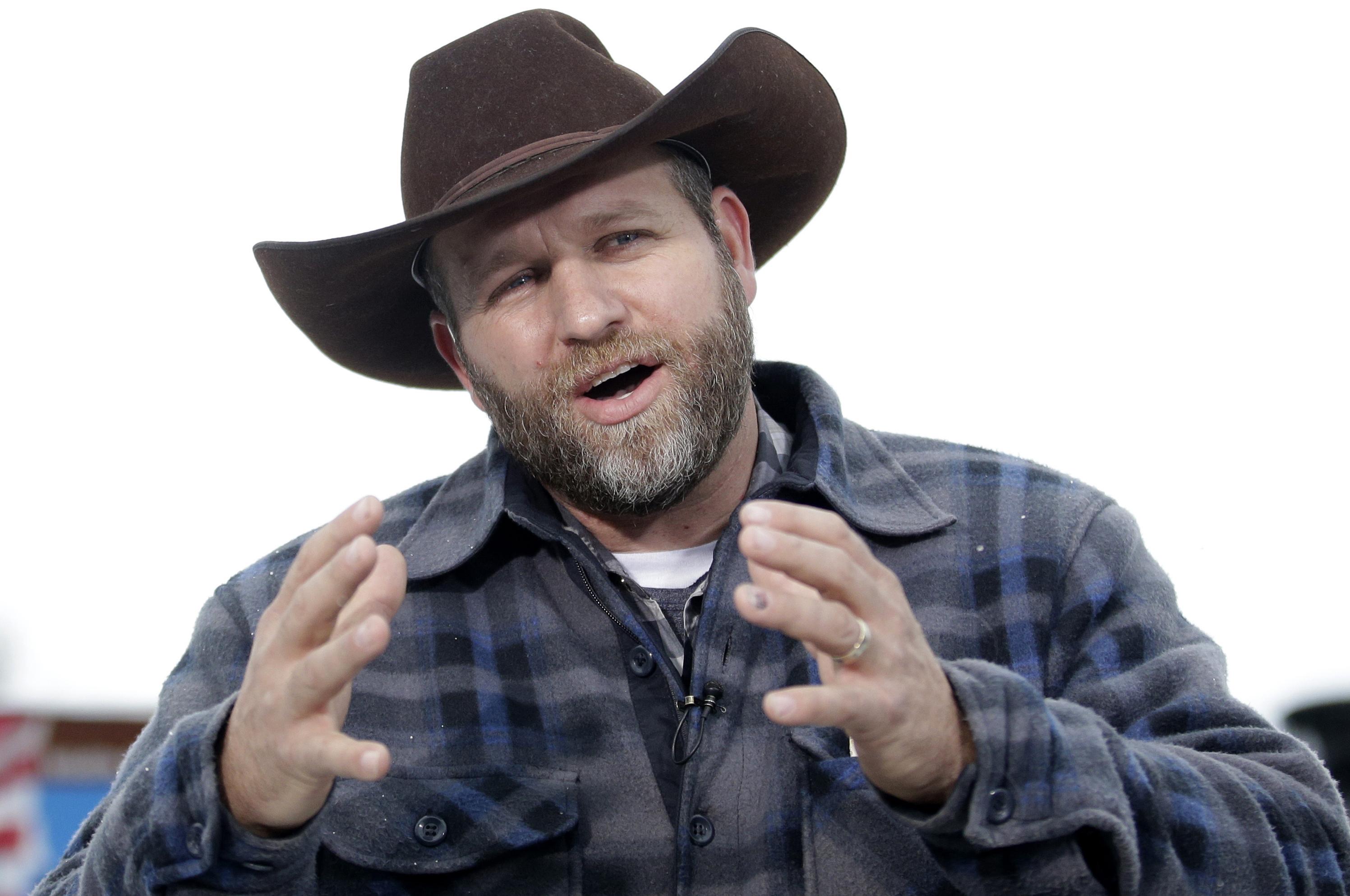 Standoff leader Ammon Bundy strikes defiant tone from behind bars The