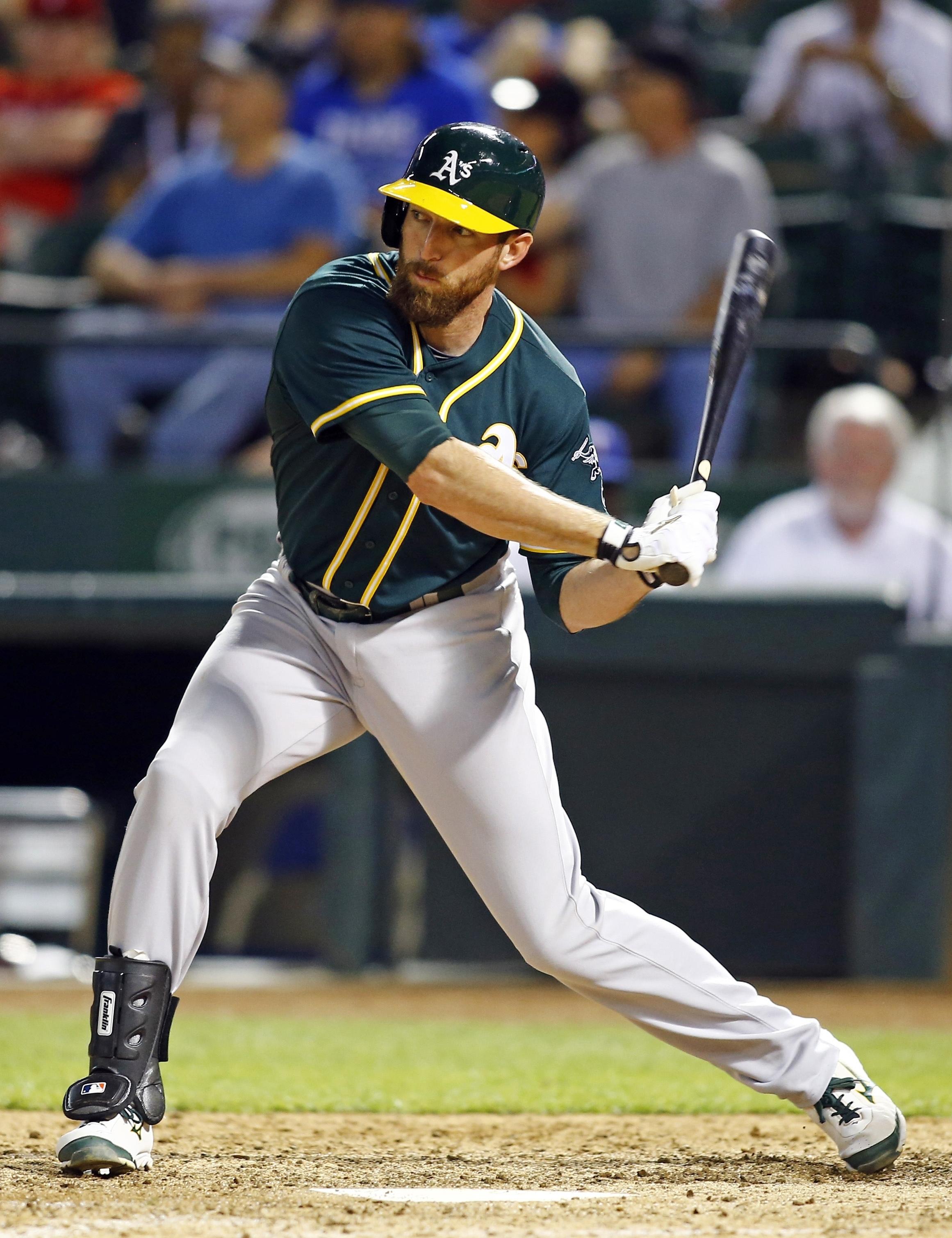 MLB notes: New York Yankees sign Ike Davis to help shore up first base ...