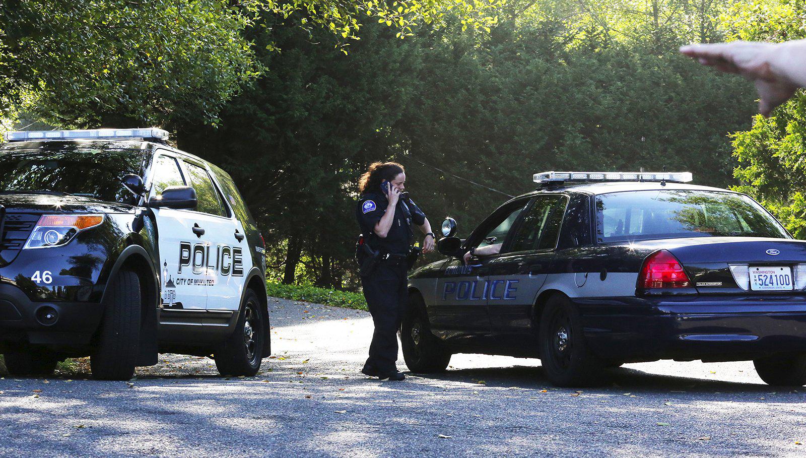 3 dead, 1 hurt in shooting near Seattle; suspect in custody | The Spokesman-Review1600 x 909