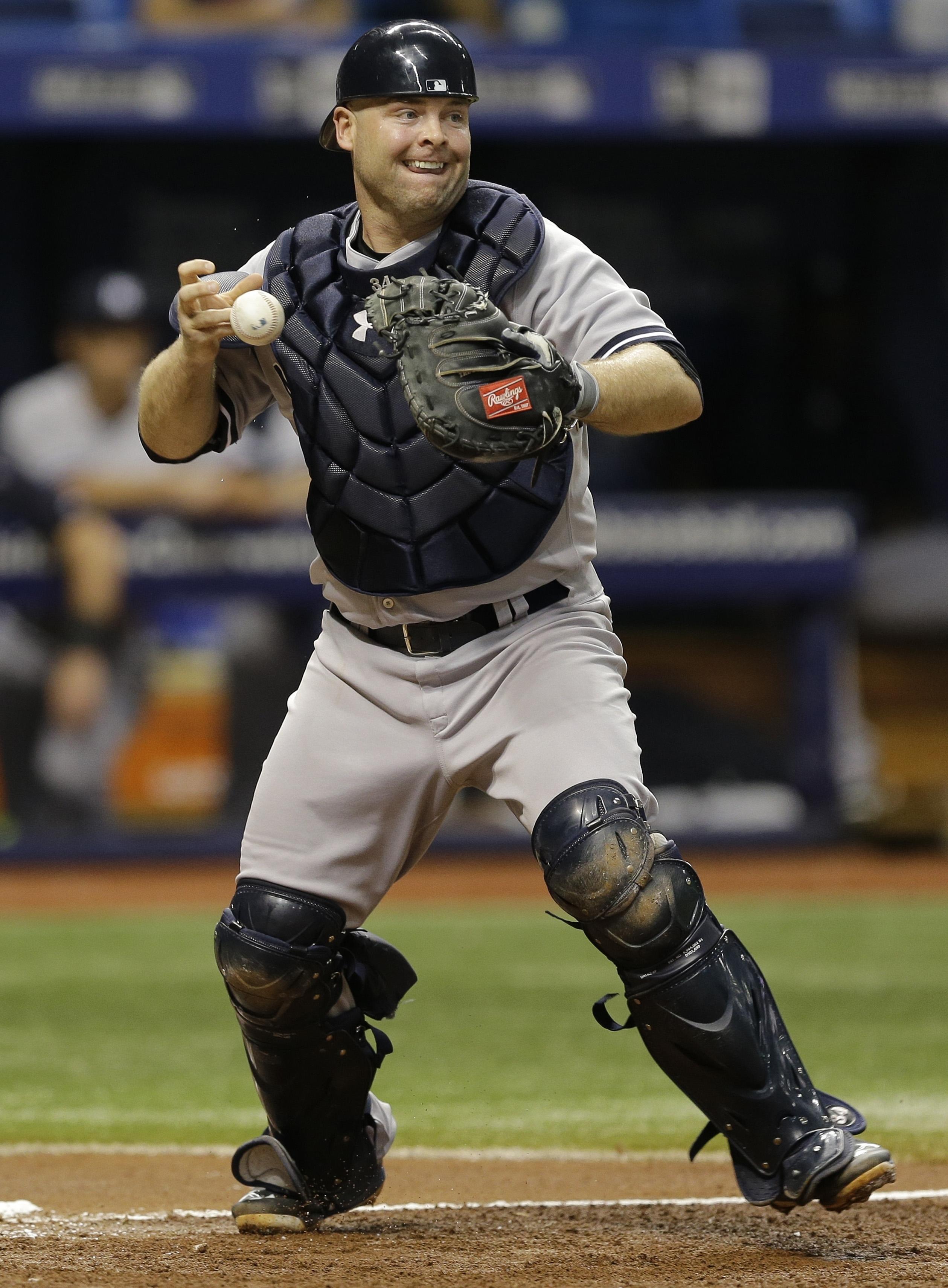 Yankees trade Brian McCann, $11M to Astros for 2 young pitchers