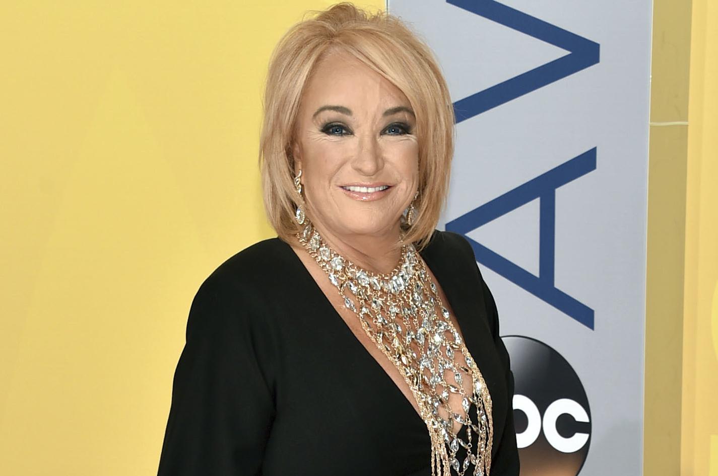 Country singer Tanya Tucker hospitalized after a fall | The Spokesman