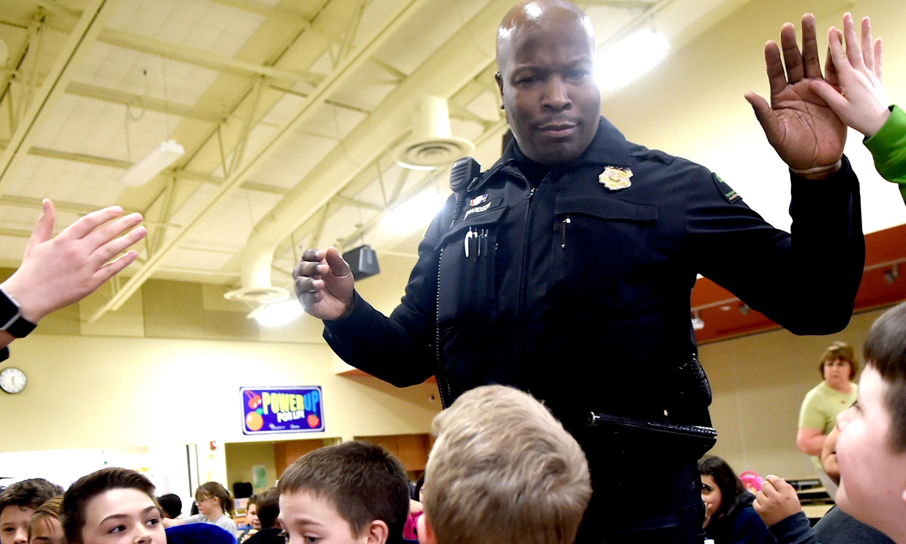 Aclu Report Critical Overall On School Resource Officers But Cites Spokane Public Schools For 
