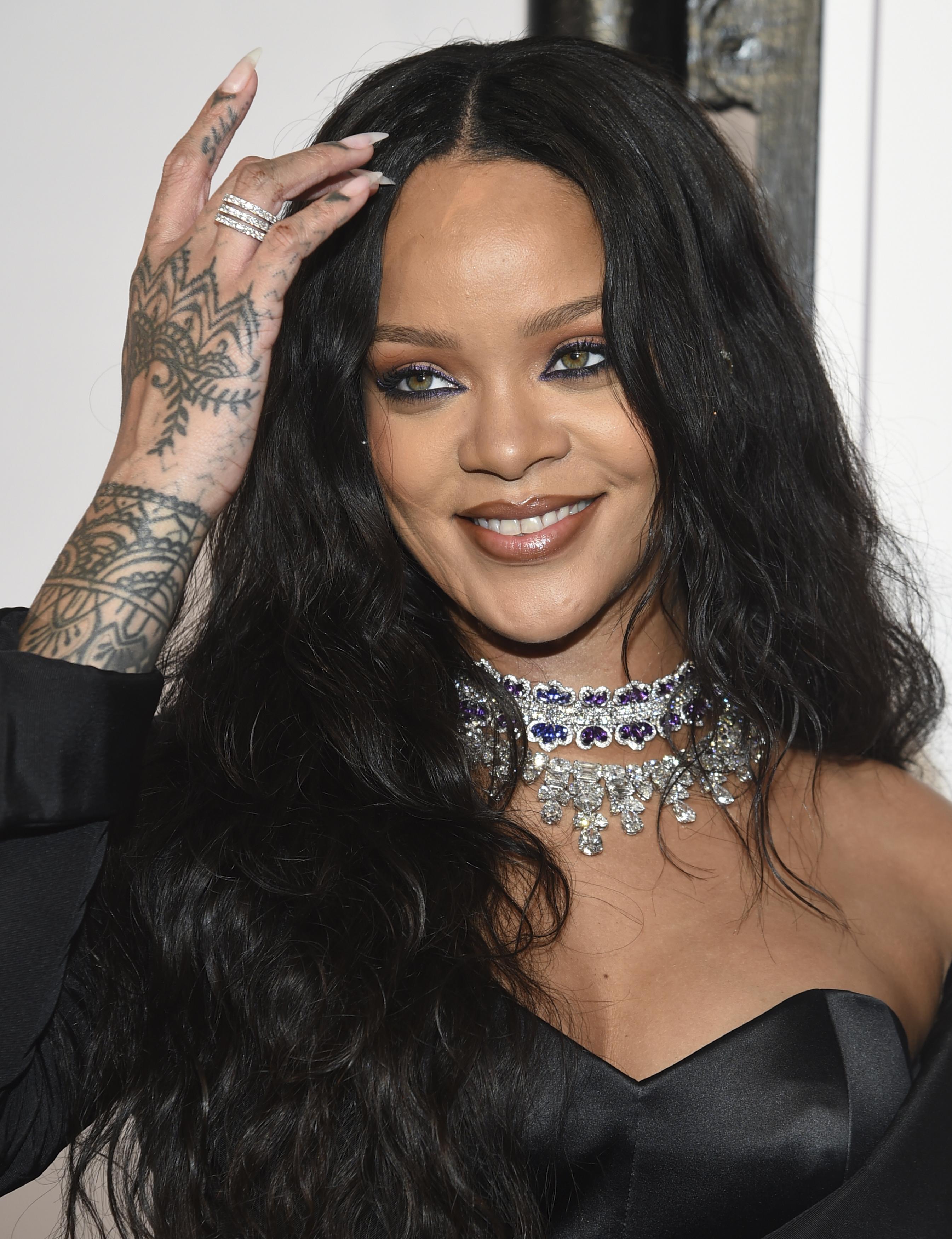 Rihanna, Dave Chappelle team up to raise money for charity  The SpokesmanReview