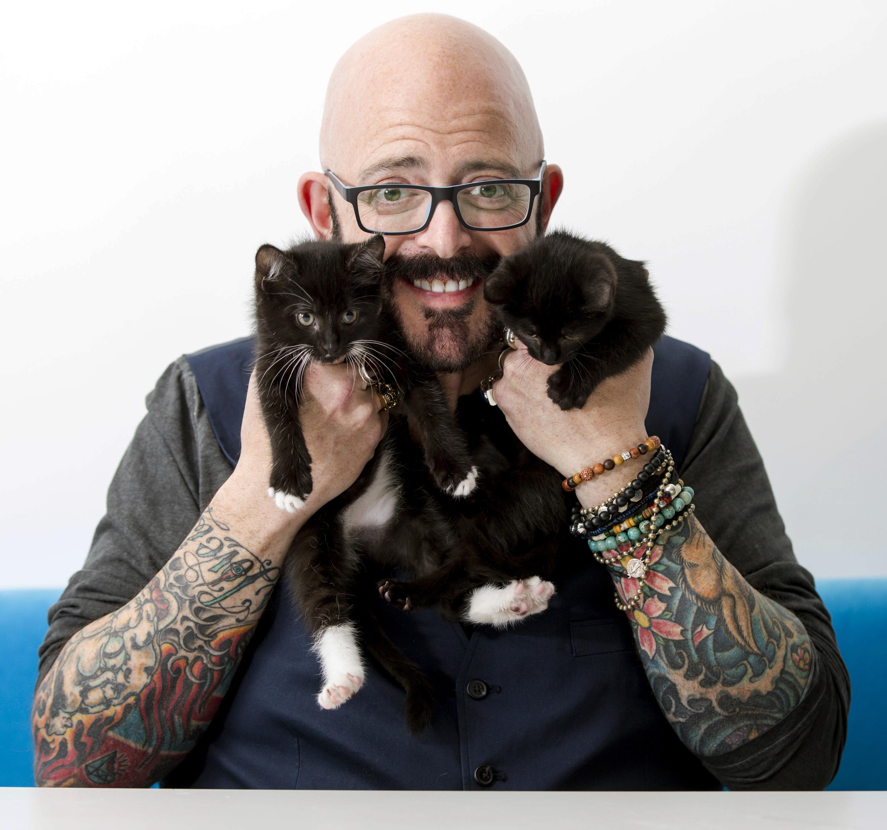 Jackson Galaxy the TV cat guy is out 