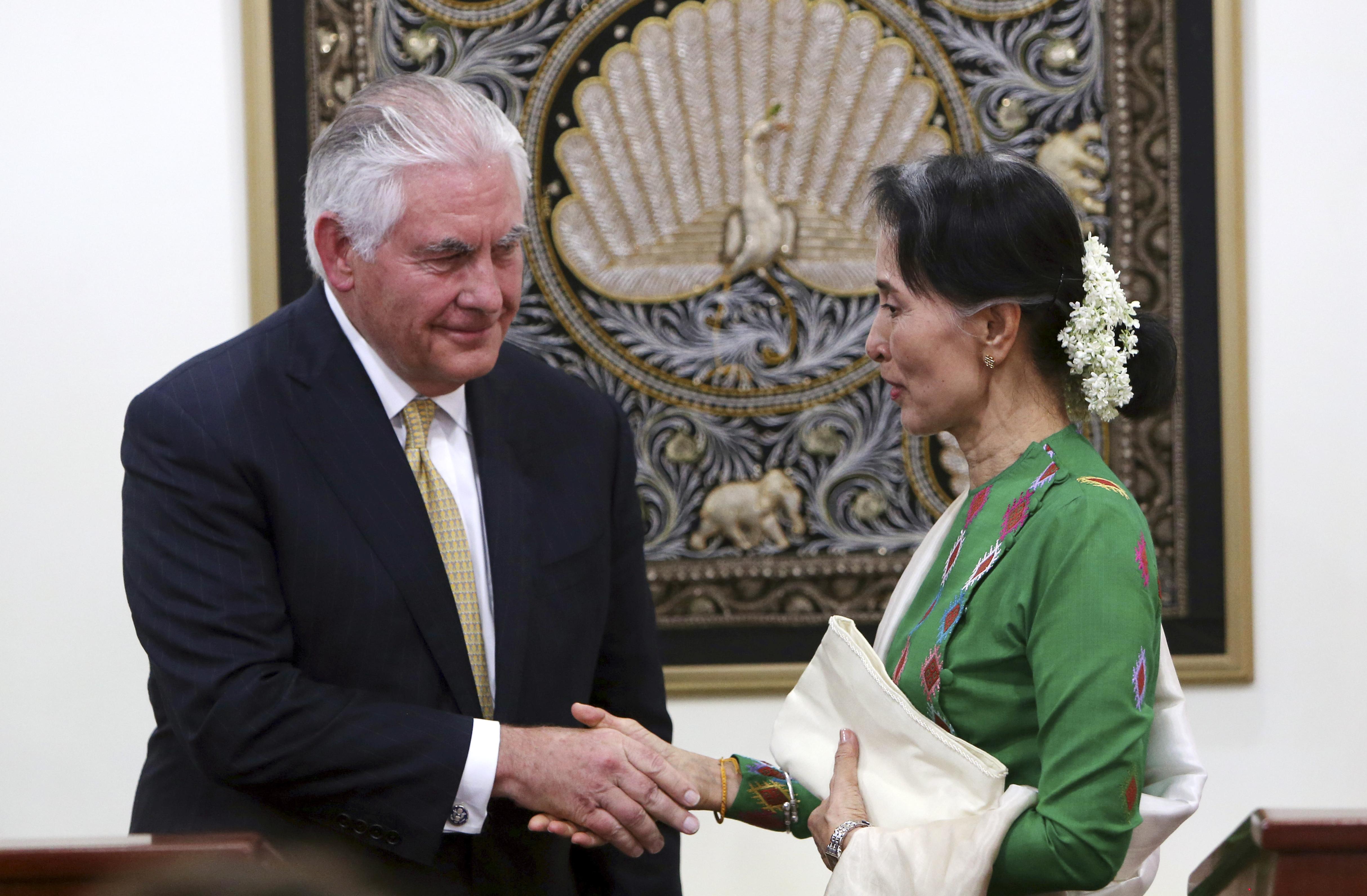Office Dress in Myanmar