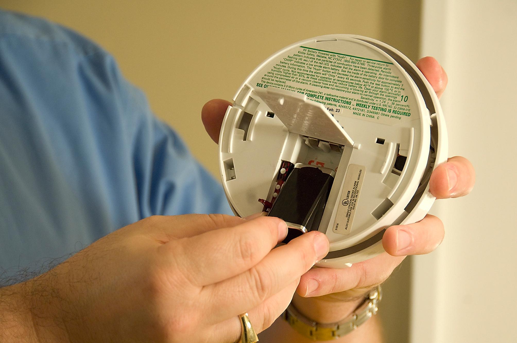 Replace A Home S Older Smoke Alarms For Safer Sleeping The