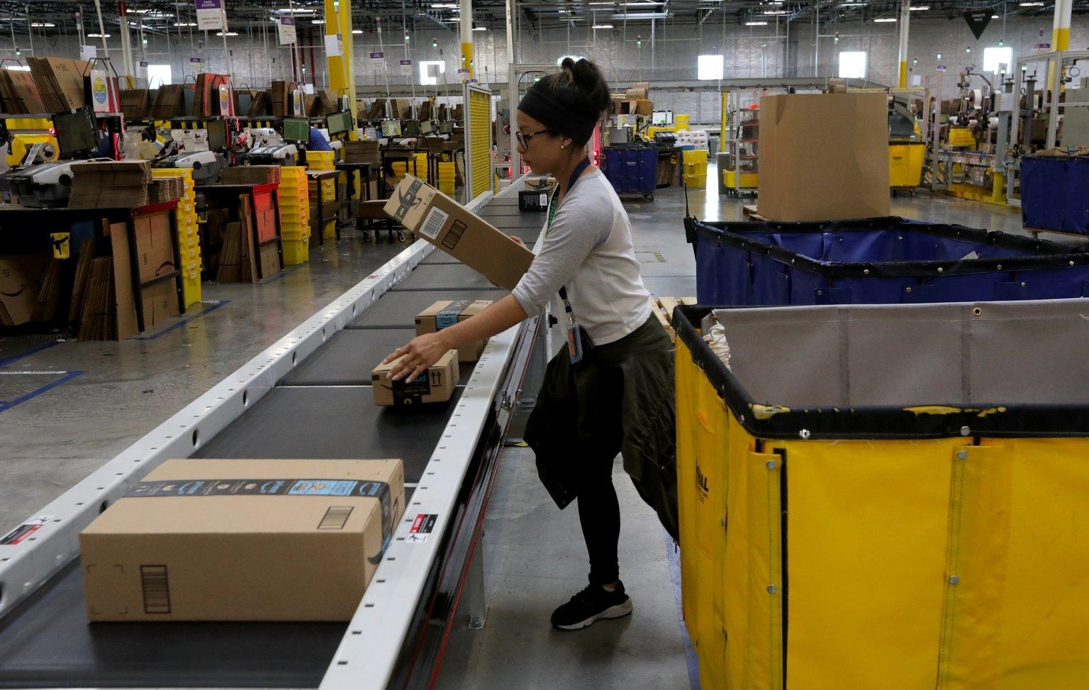 Under presssure, afraid to take bathroom breaks? Inside Amazon’s fast amazon.force.com apply