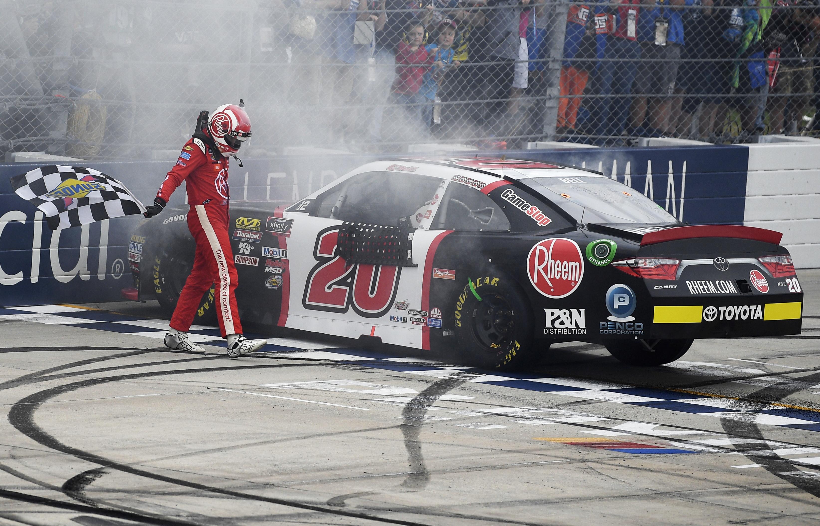 Christopher Bell sets Xfinity rookie record at Dover with 6th victory