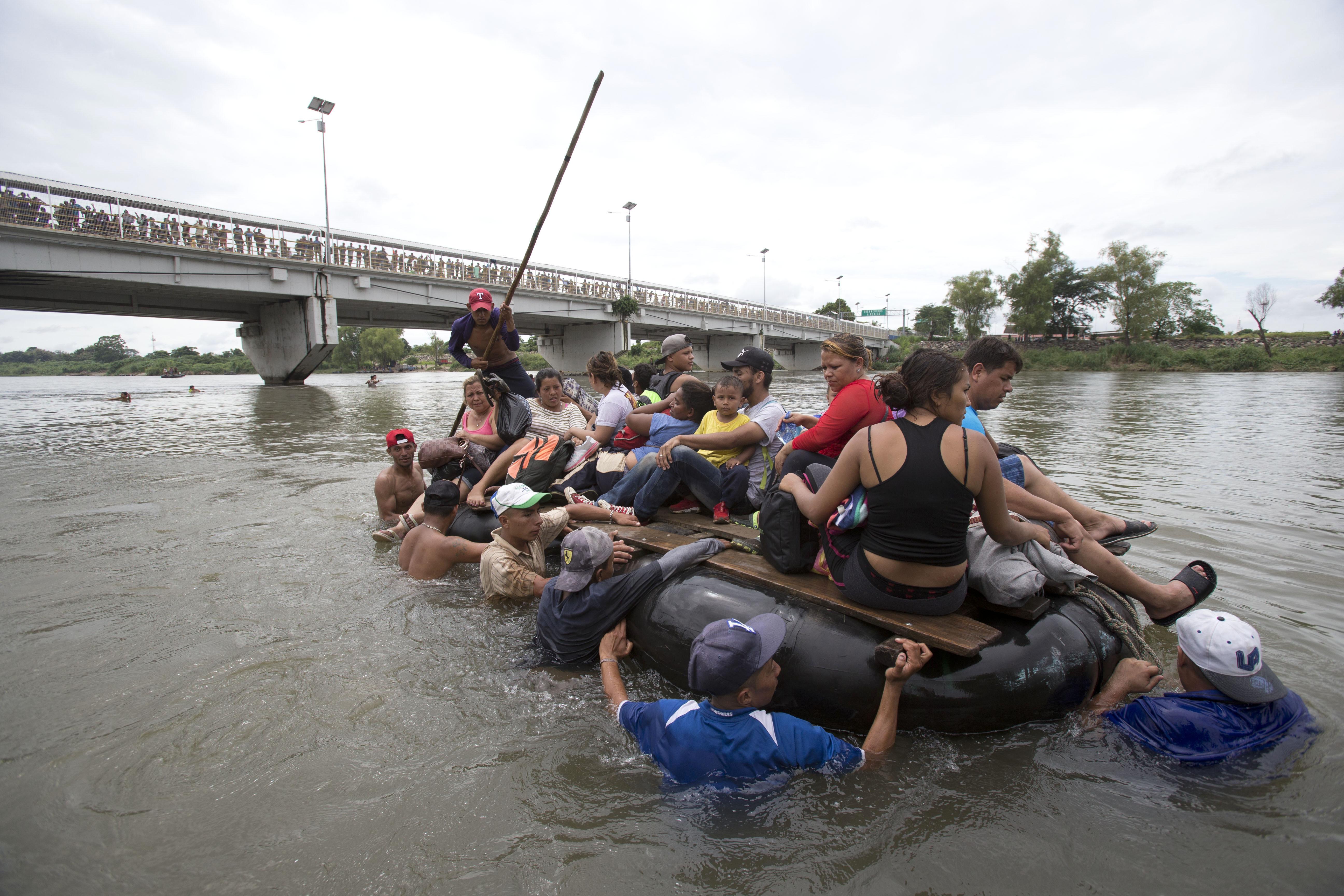 Migrants Vow To Re form Caravan Continue North Toward U S The Spokesman Review