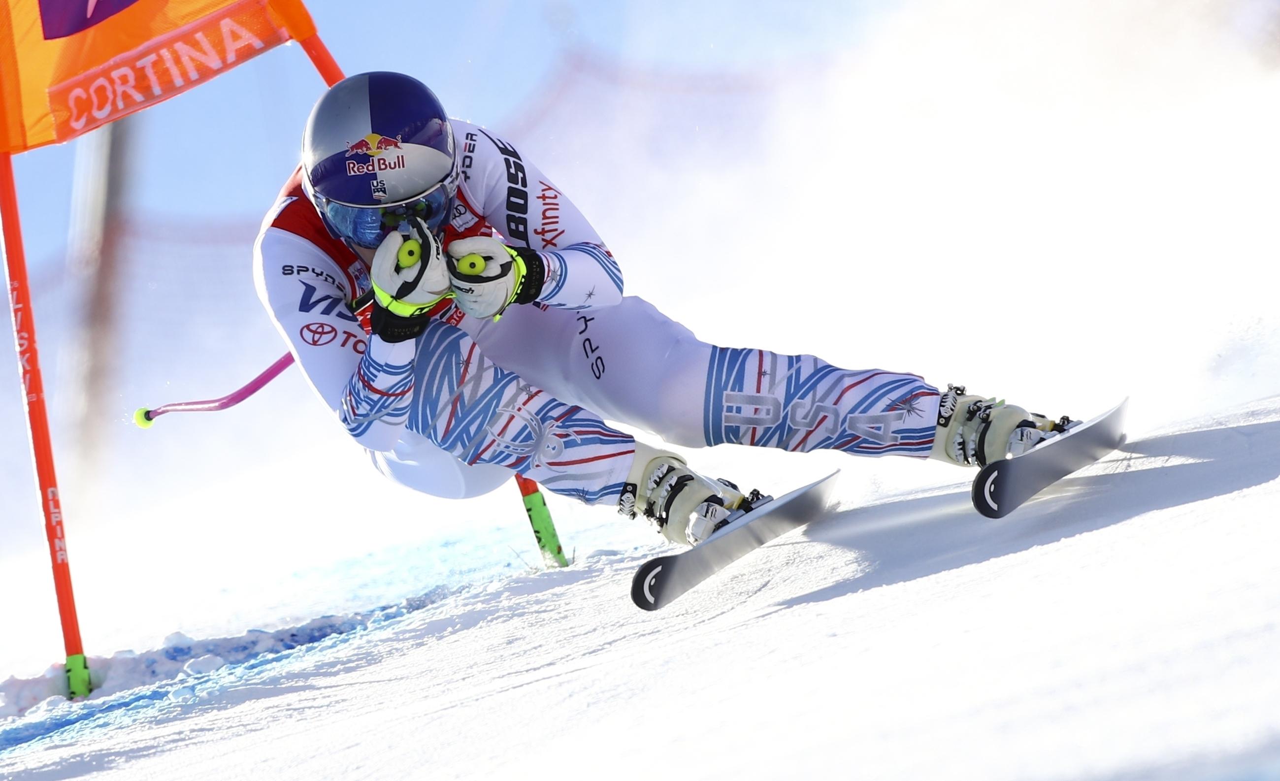 With Braces On Both Knees, Lindsey Vonn Struggles With Aerodynamics ...