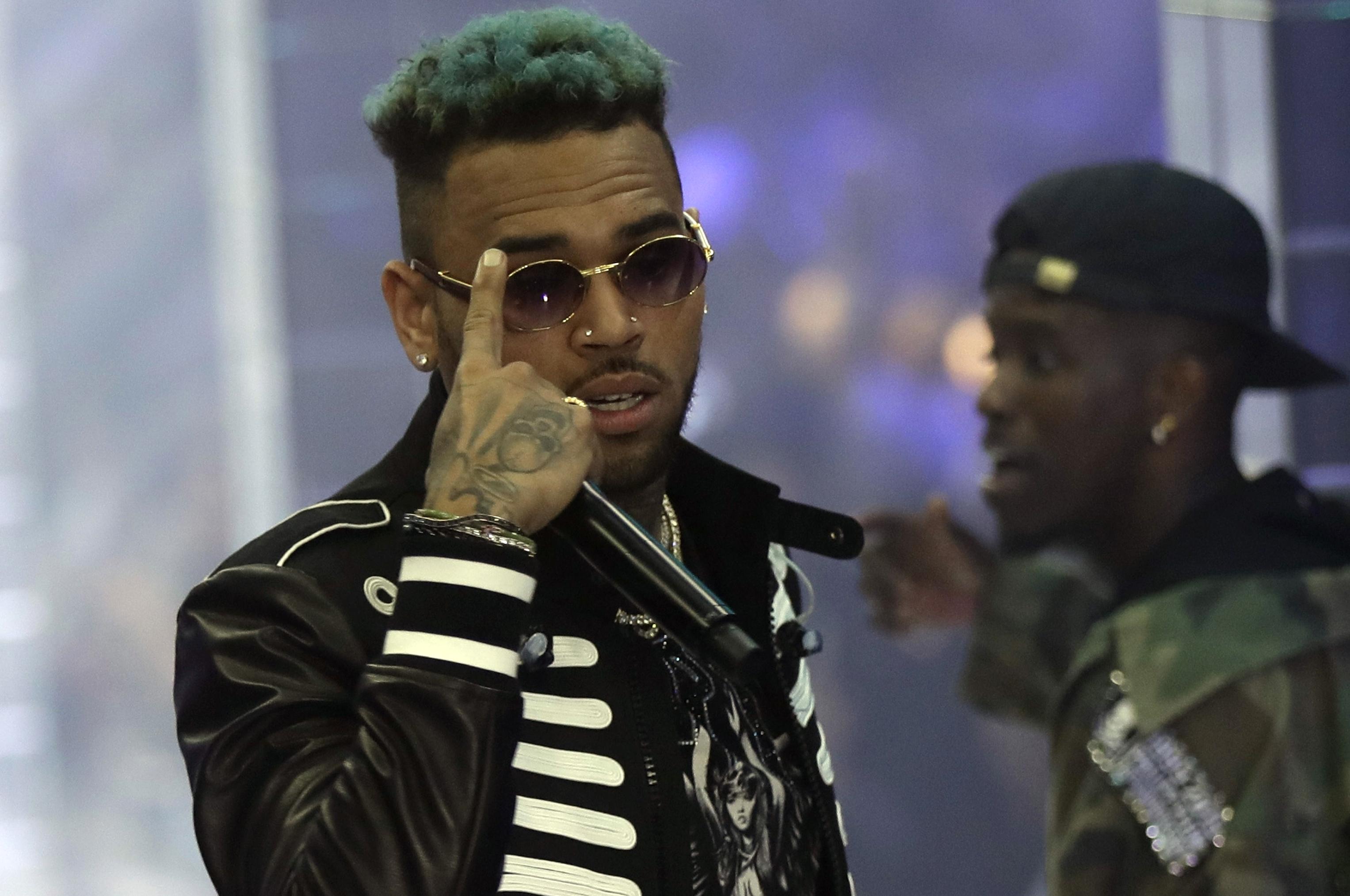 Singer Chris Brown released in Paris after rape complaint The