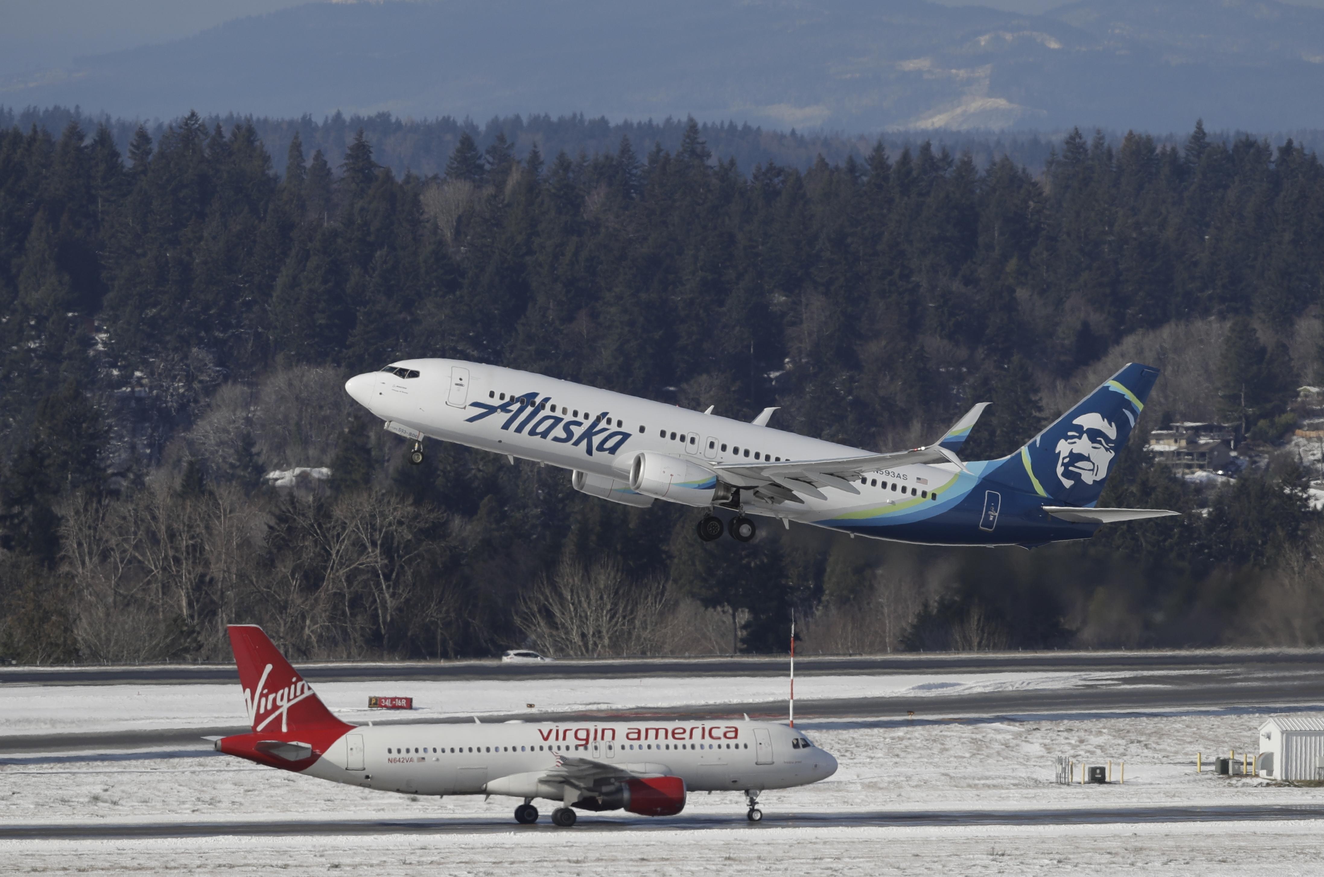 Alaska Airlines flight diverted after odor sickens passengers, crew