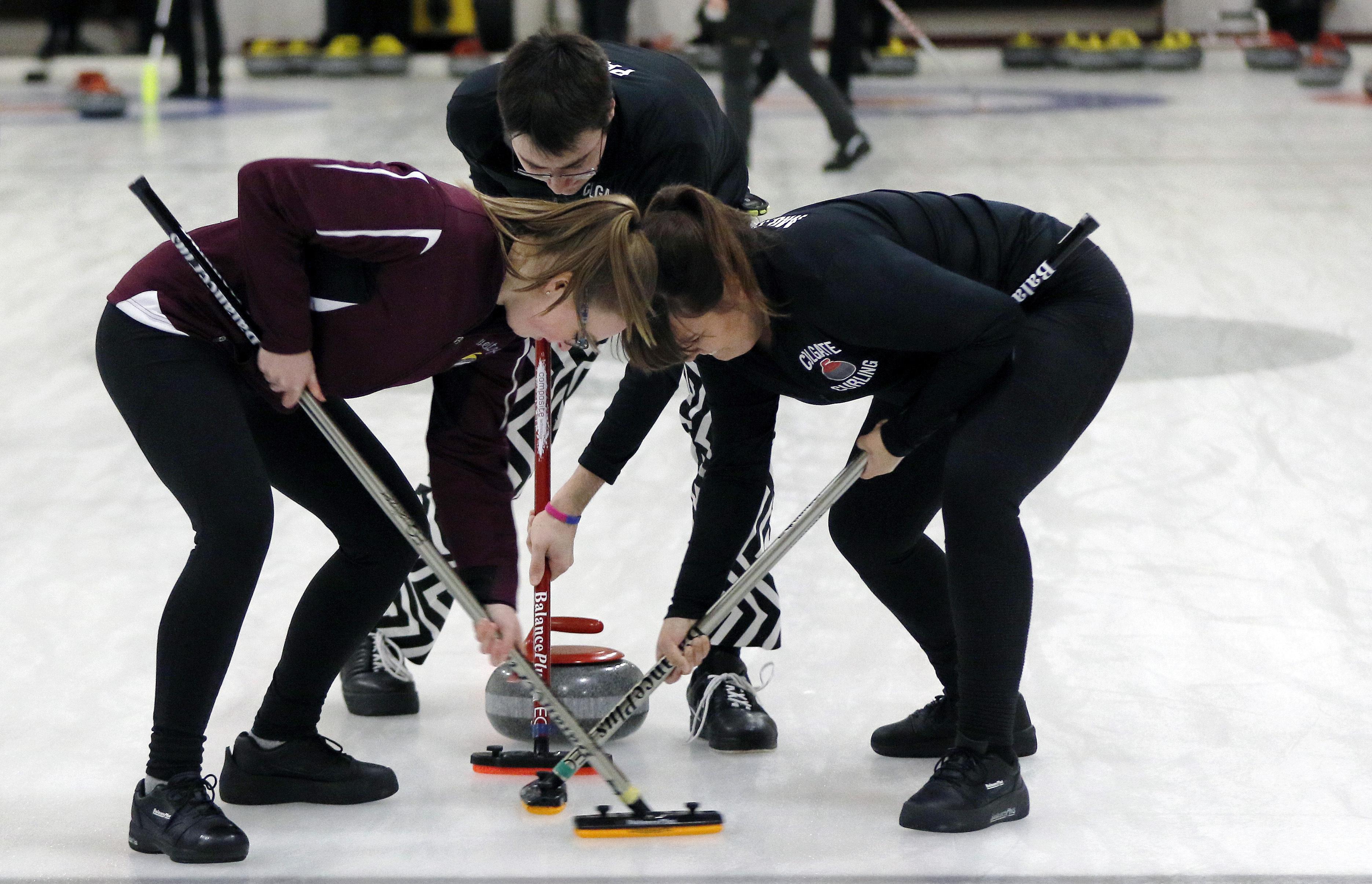 As curling grows, it finds a new target college campuses The
