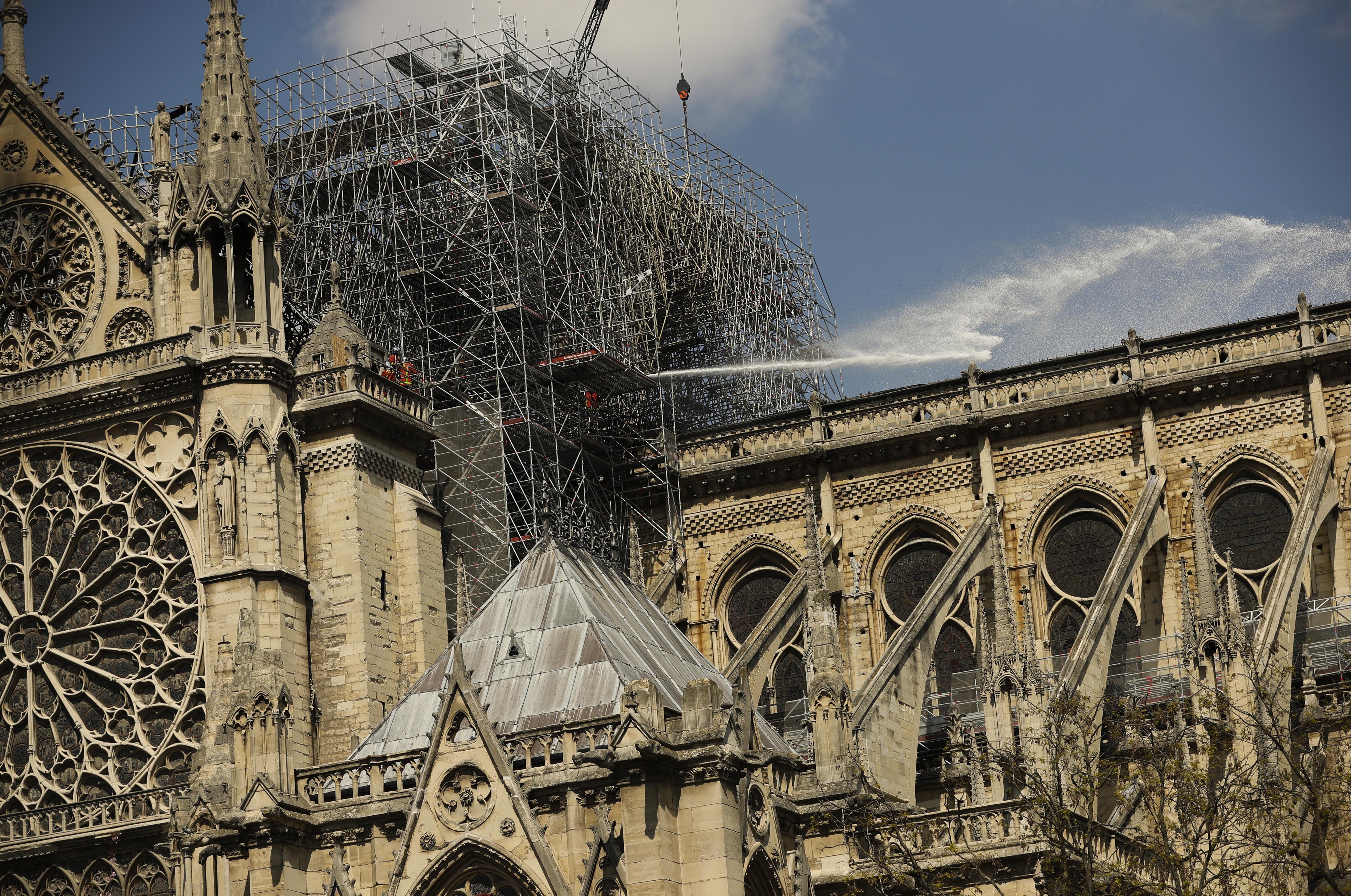 Official: Notre Dame faced ‘chain-reaction collapse’ in fire | The