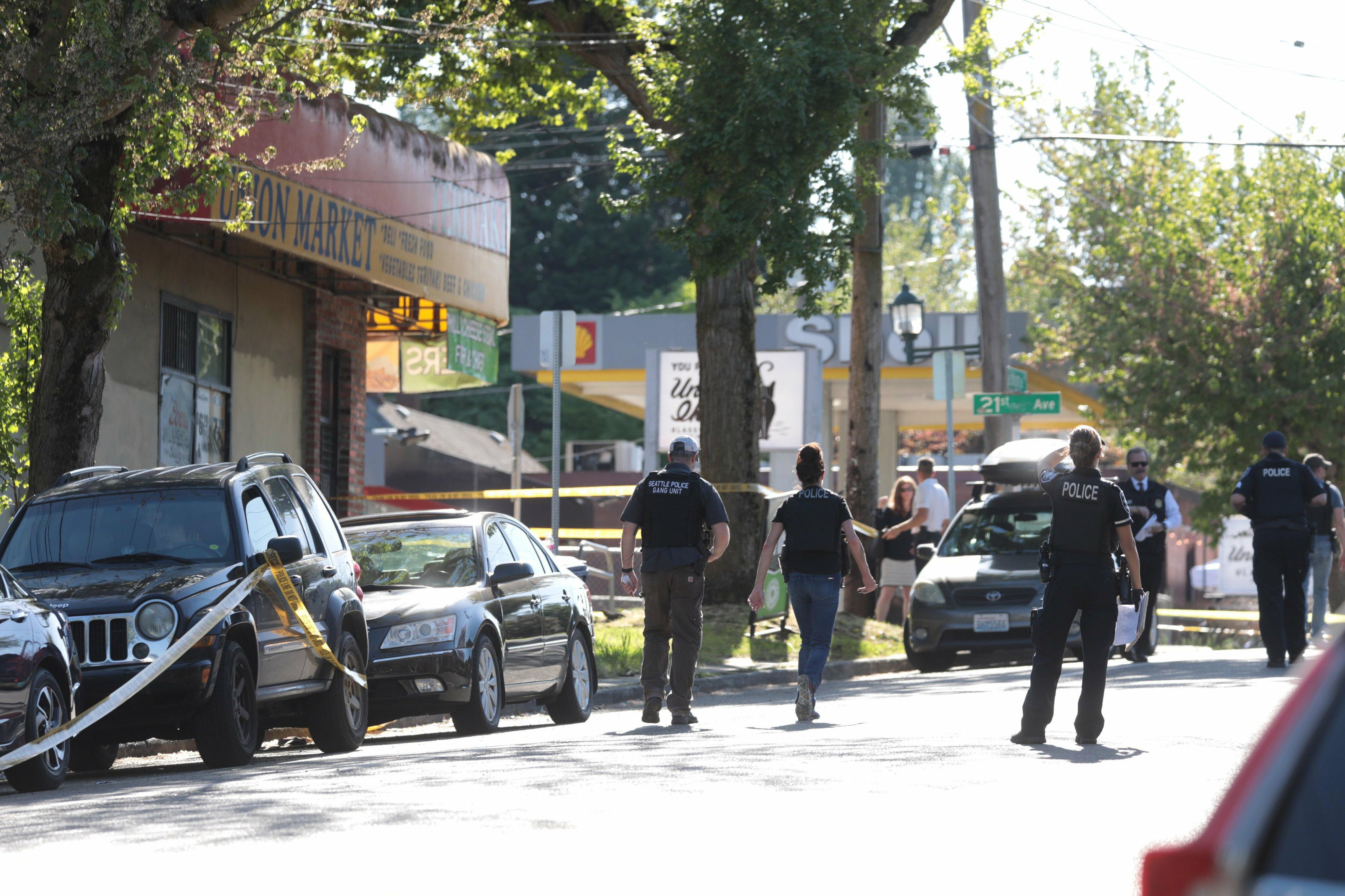 Seattle shooting leaves 1 dead, 2 injured | The Spokesman-Review