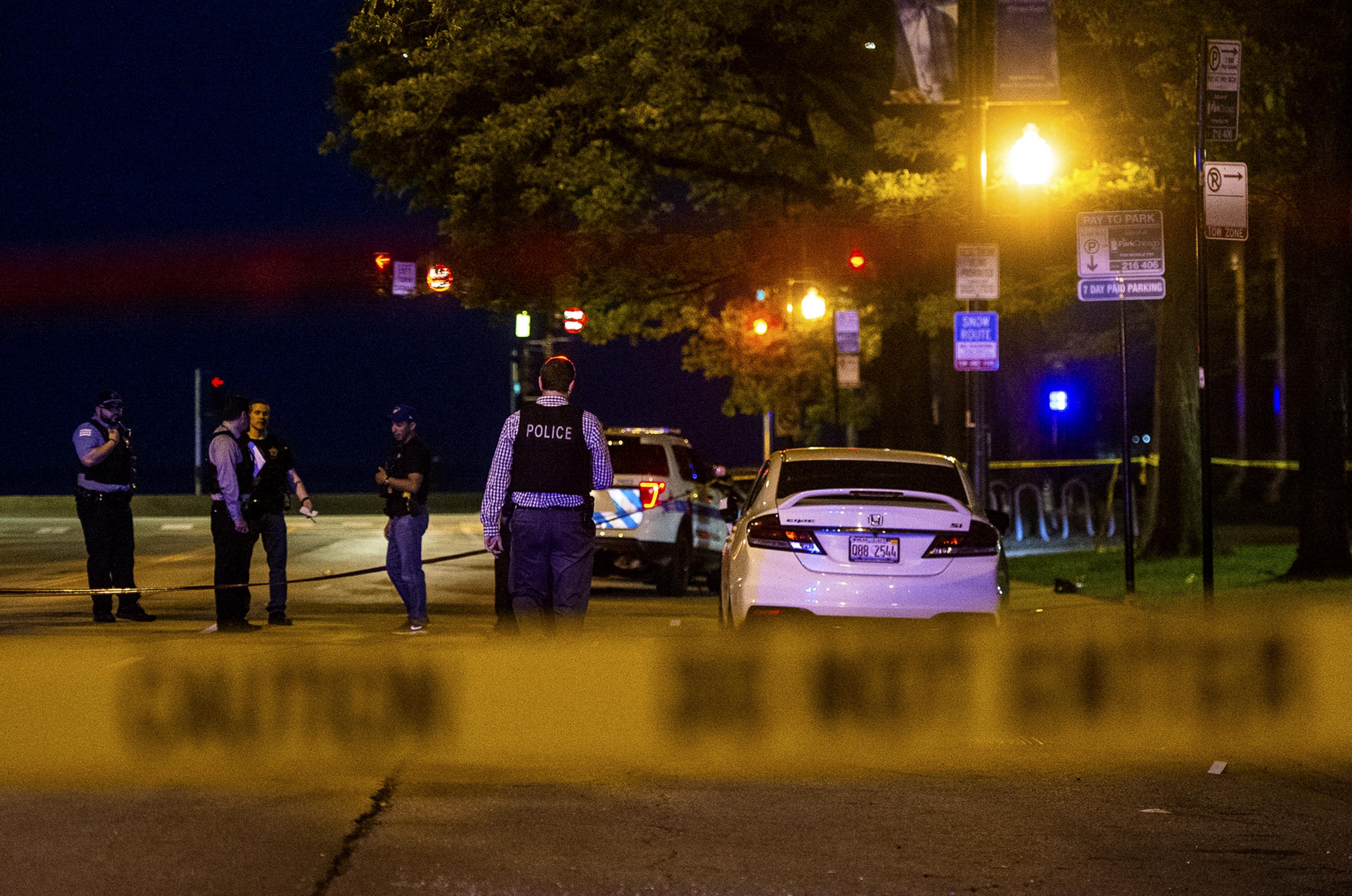 Chicago Police 44 Injured 8 Killed In Weekend Shootings The