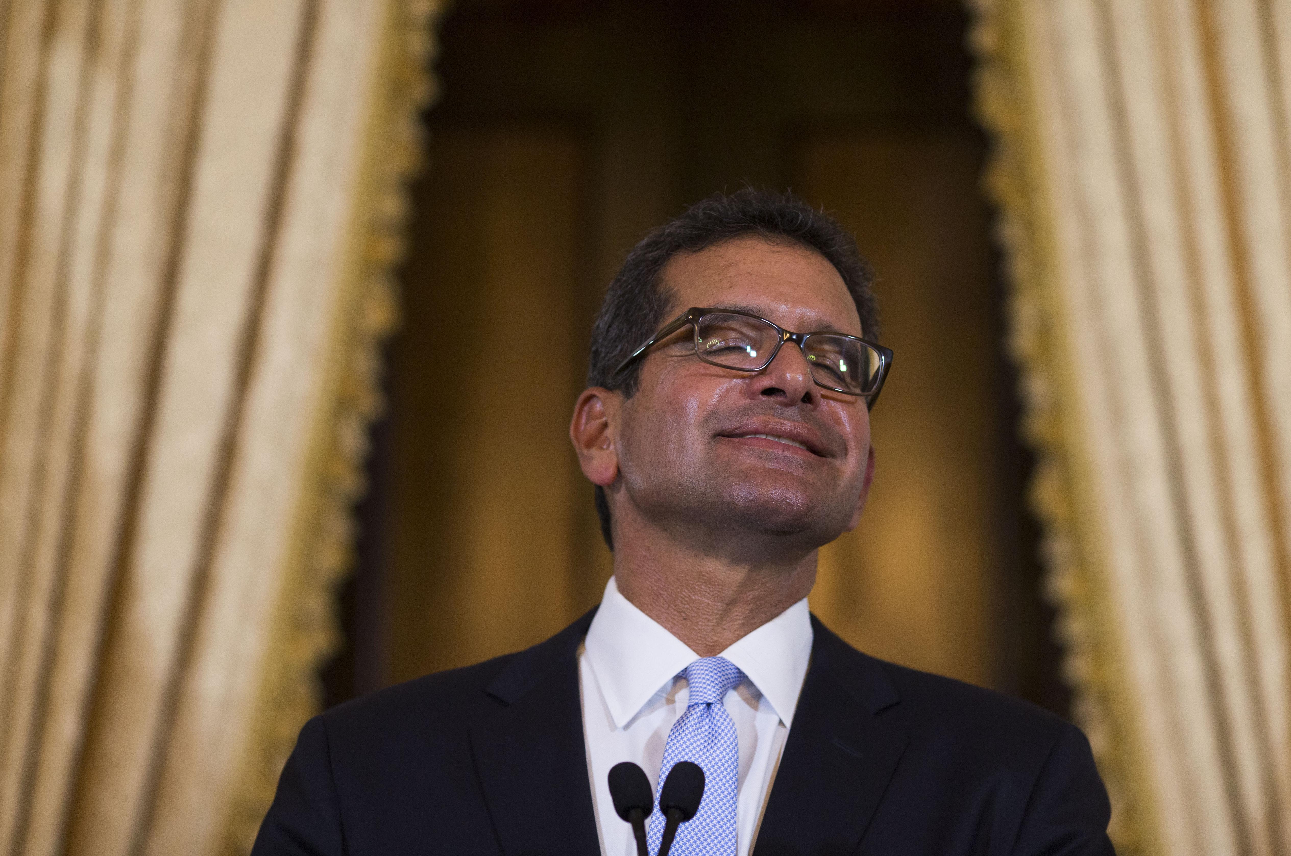 Puerto Ricans await court decision on potential new governor The