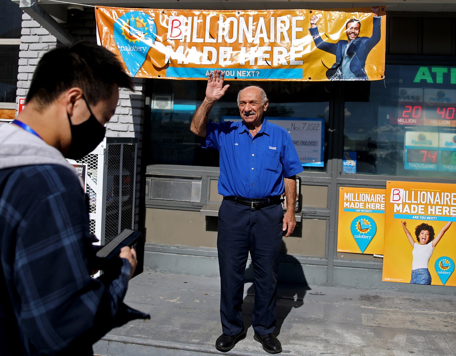 California Ticket Wins Record $2.04 Billion Powerball Jackpot—Here's How  Much They'll Pay In Taxes