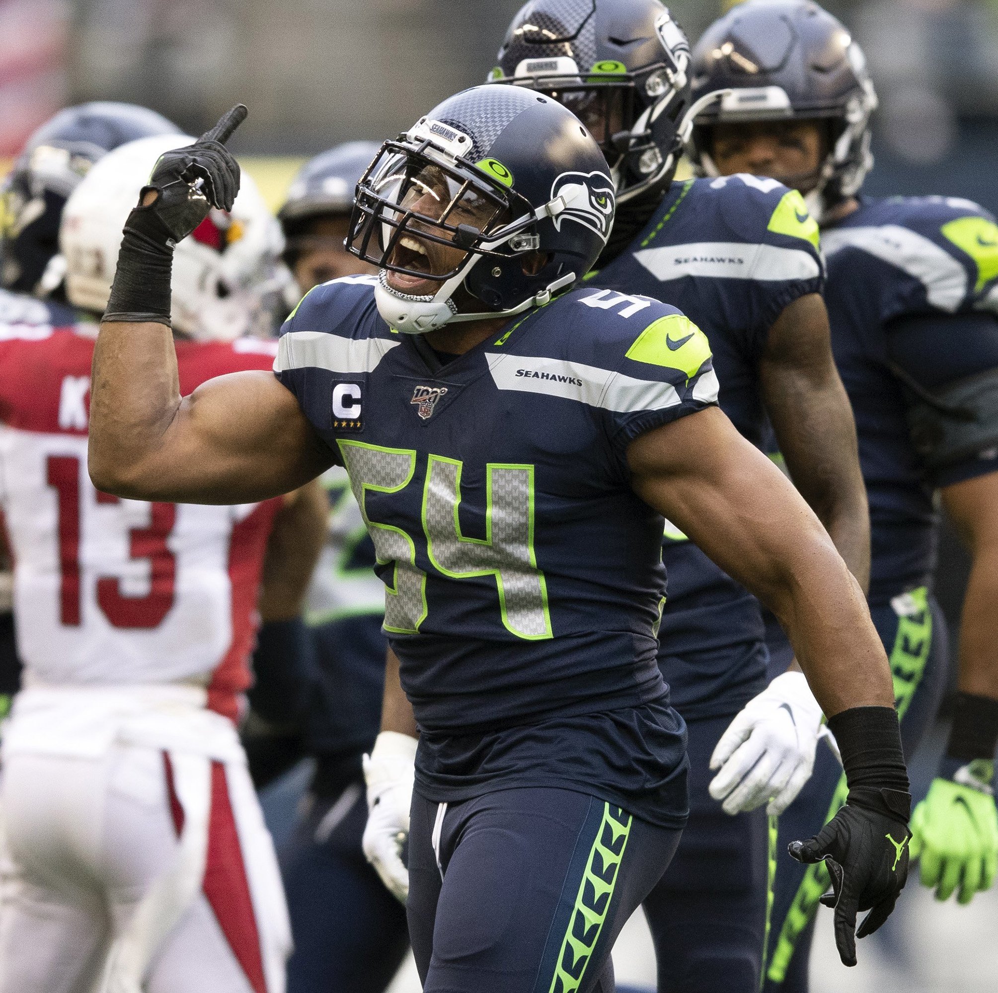 Linebacker Bobby Wagner returning to Seahawks after year with Rams