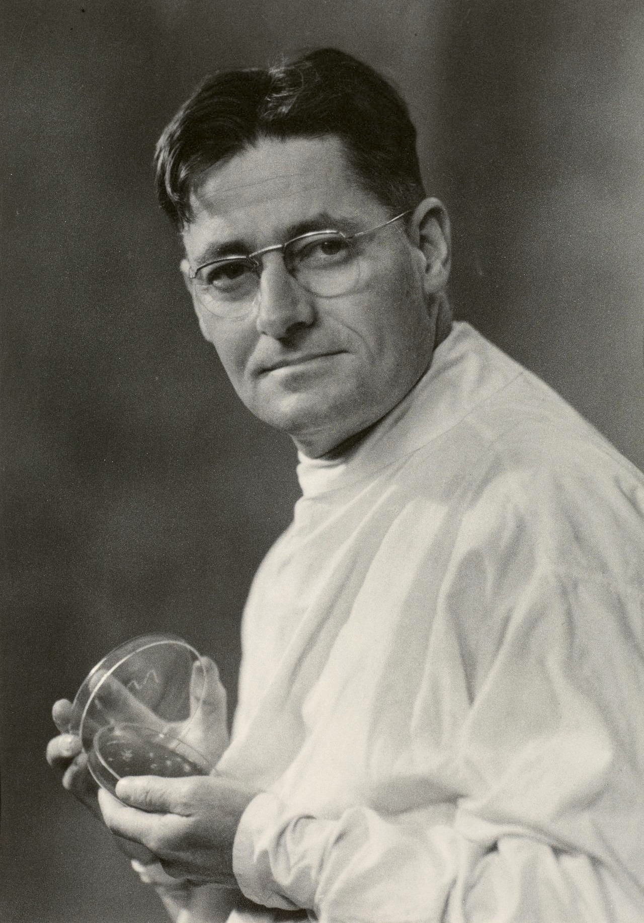 Howard Florey, photo sourced from Wikimedia Commons